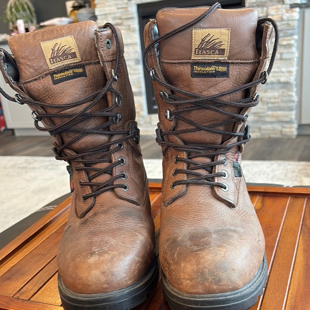 Itasca Brown Boots with Rugged Leather Upper and Durable Sole